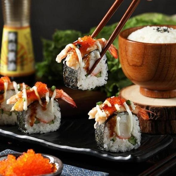 Sushitillverkningskit: Gör dina sushis enkelt hemma