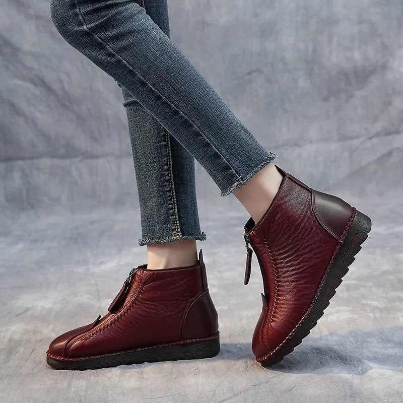 Antisklzná obuv z umelej kože: elegancia a bezpečnosť na každý deň