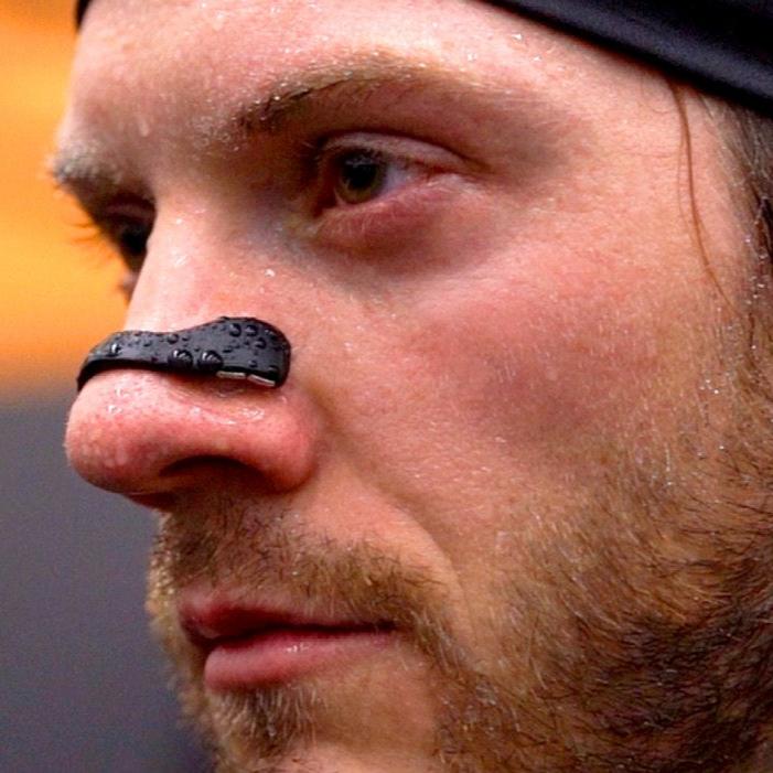 Bande nasali magnetici per una respirazione ottimale