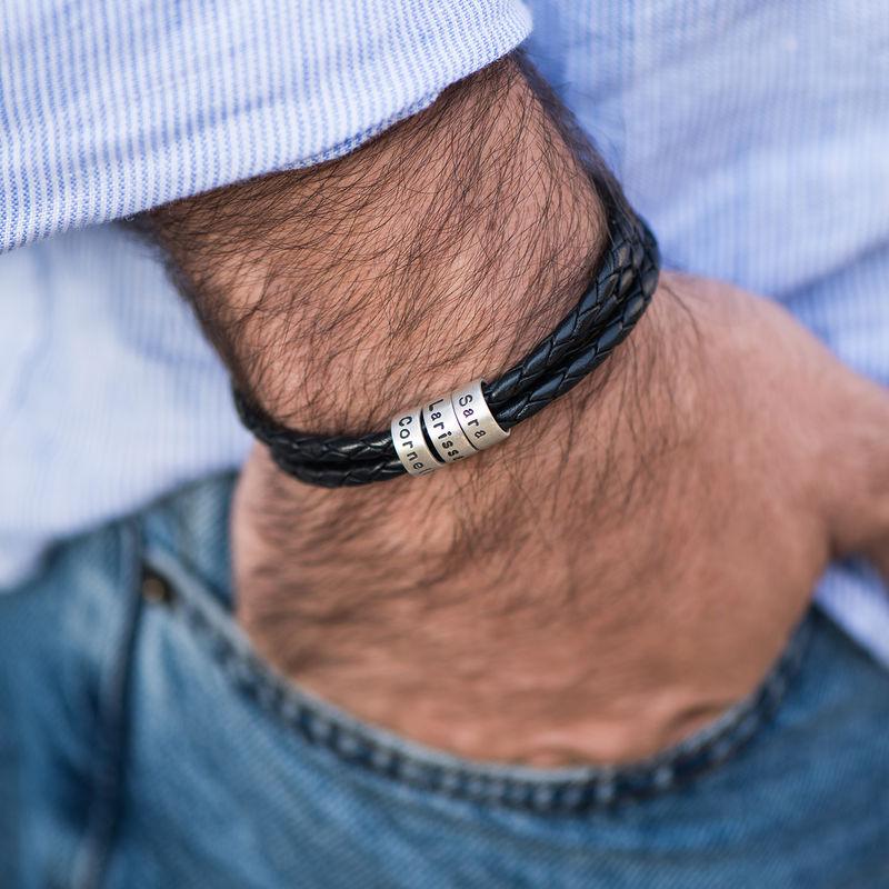 Bracciale da Uomo in Pelle Nera – Personalizzabile con Finiture in Argento o Oro 